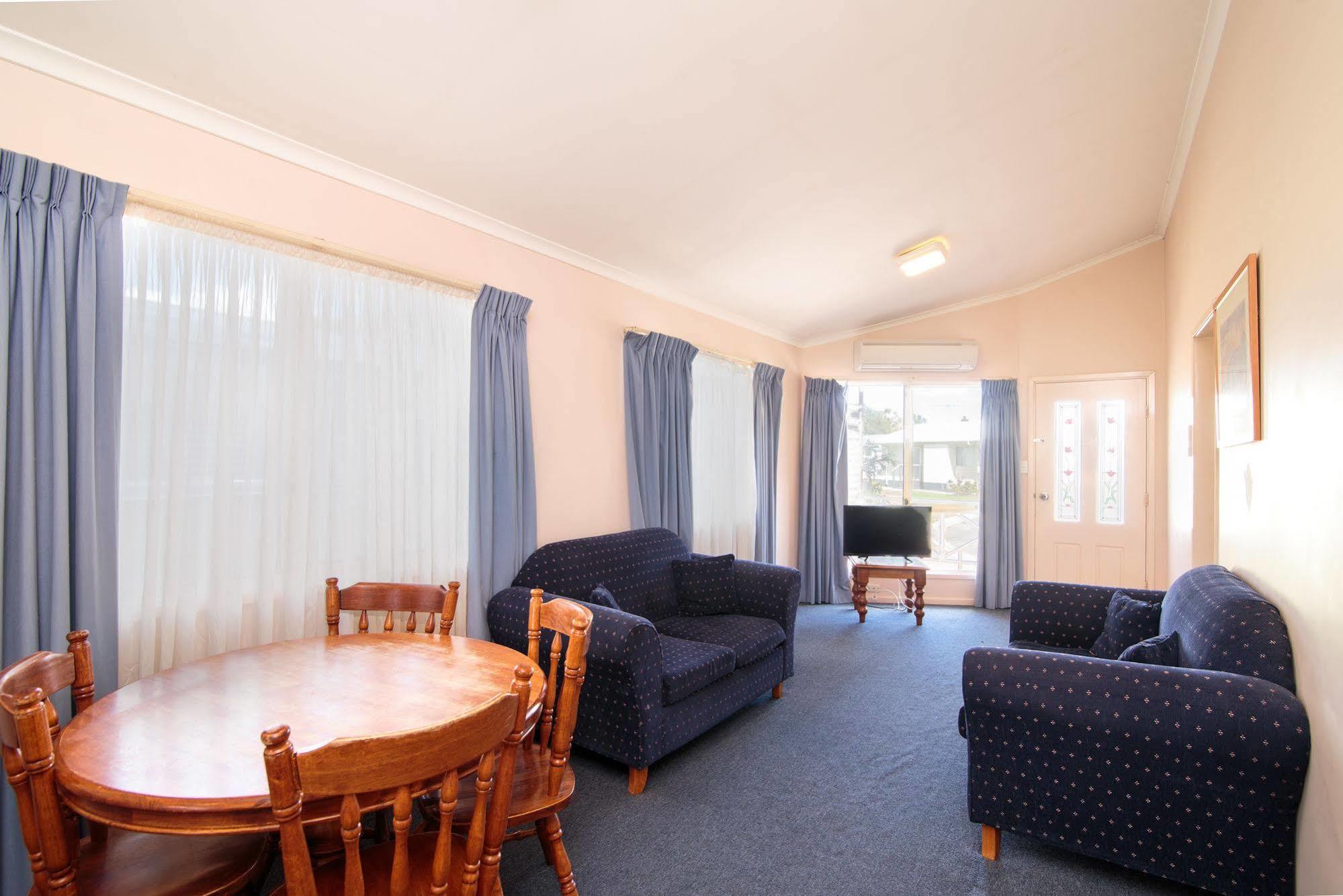 Nepean Shores By Gateway Lifestyle Holiday Parks 펜리스 외부 사진