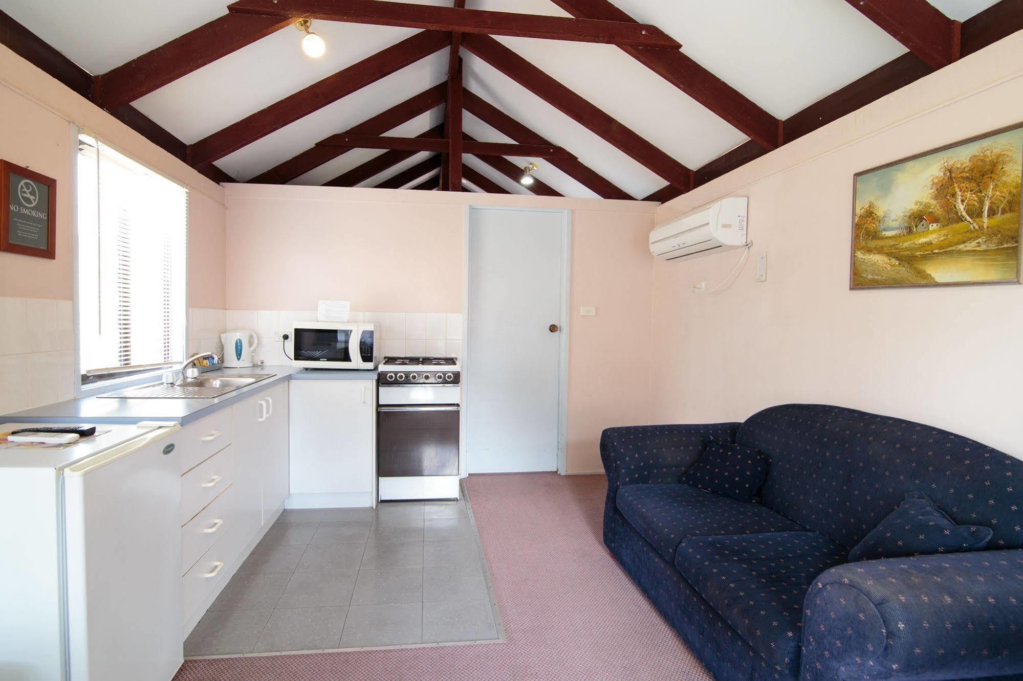 Nepean Shores By Gateway Lifestyle Holiday Parks 펜리스 외부 사진
